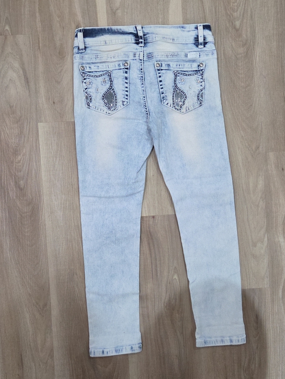 •Seven7• Little Girls White Wash Bejeweled Skinny Jeans - Picture 2 of 6
